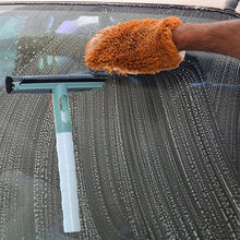 Load image into Gallery viewer, 3 in 1 Glass Cleaner Brush

