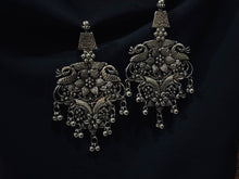 Load image into Gallery viewer, SET OF 6 MUST-HAVE OXIDISED JHUMKAS WITH FREE 2 RINGS COMBO
